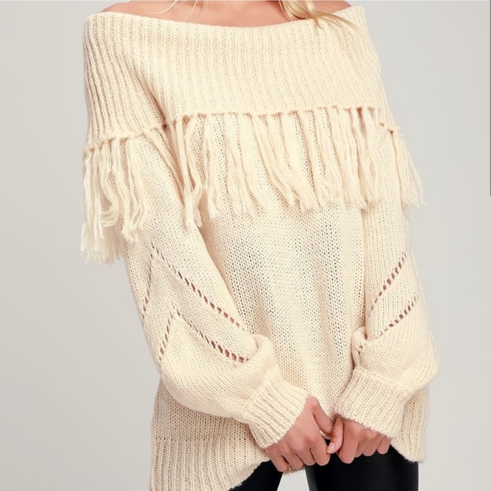 Lulus Cream Fringe Off the Shoulder Sweater Size Small